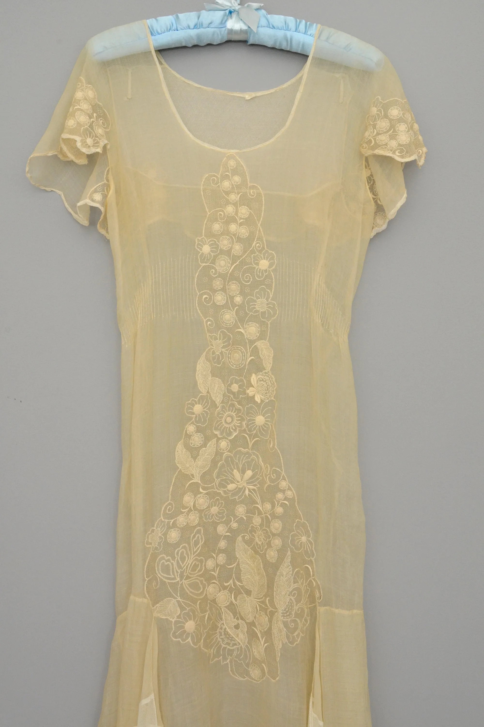 1920s 30s Deco Flapper Dress Gown | Sheer Gauzy Embroidered Organza   Netting Gown | Flapper Wedding Dress
