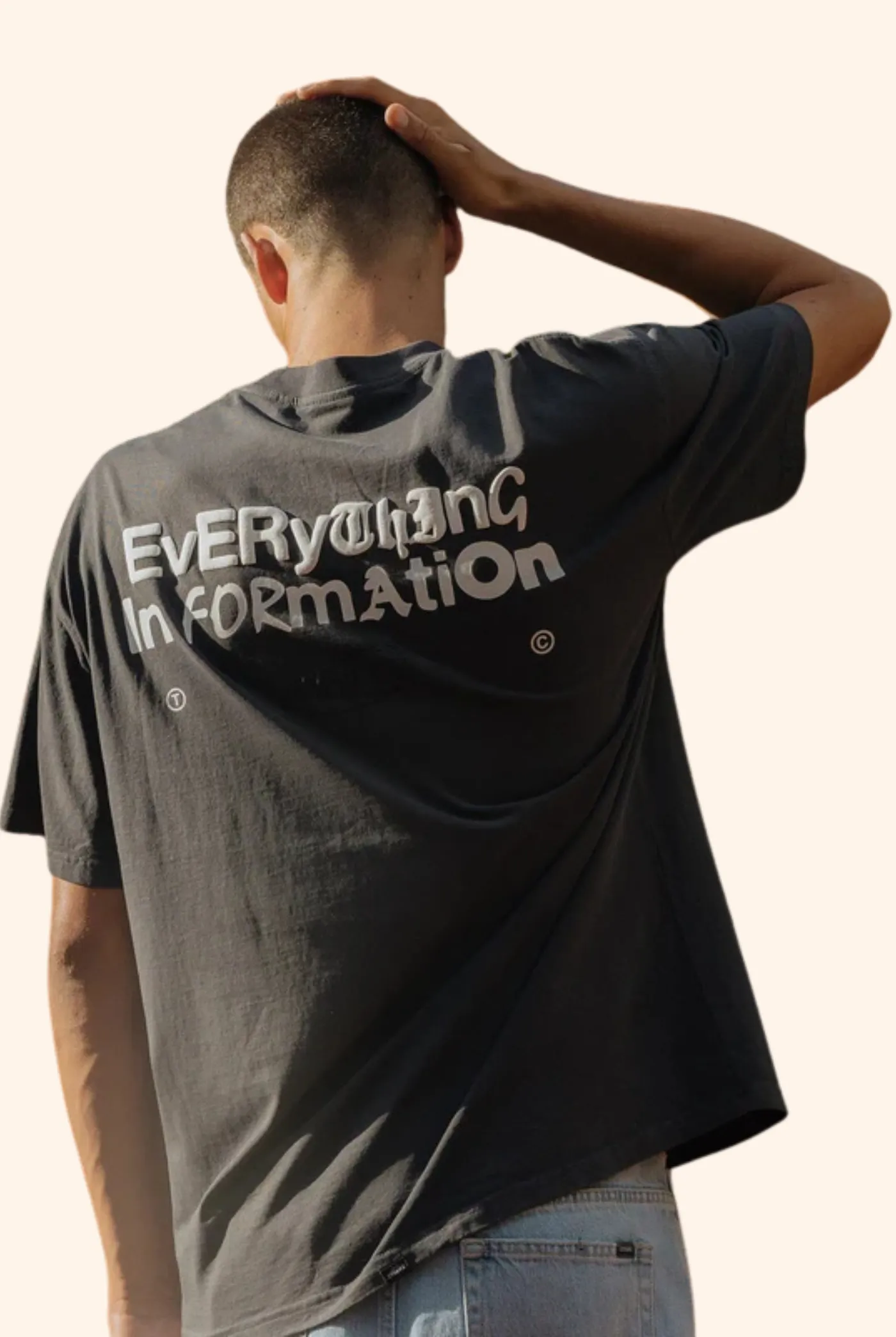 Chain of Formation Tee in Charcoal