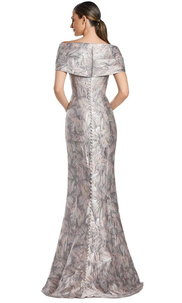 Nº 2062 Brocade Gown