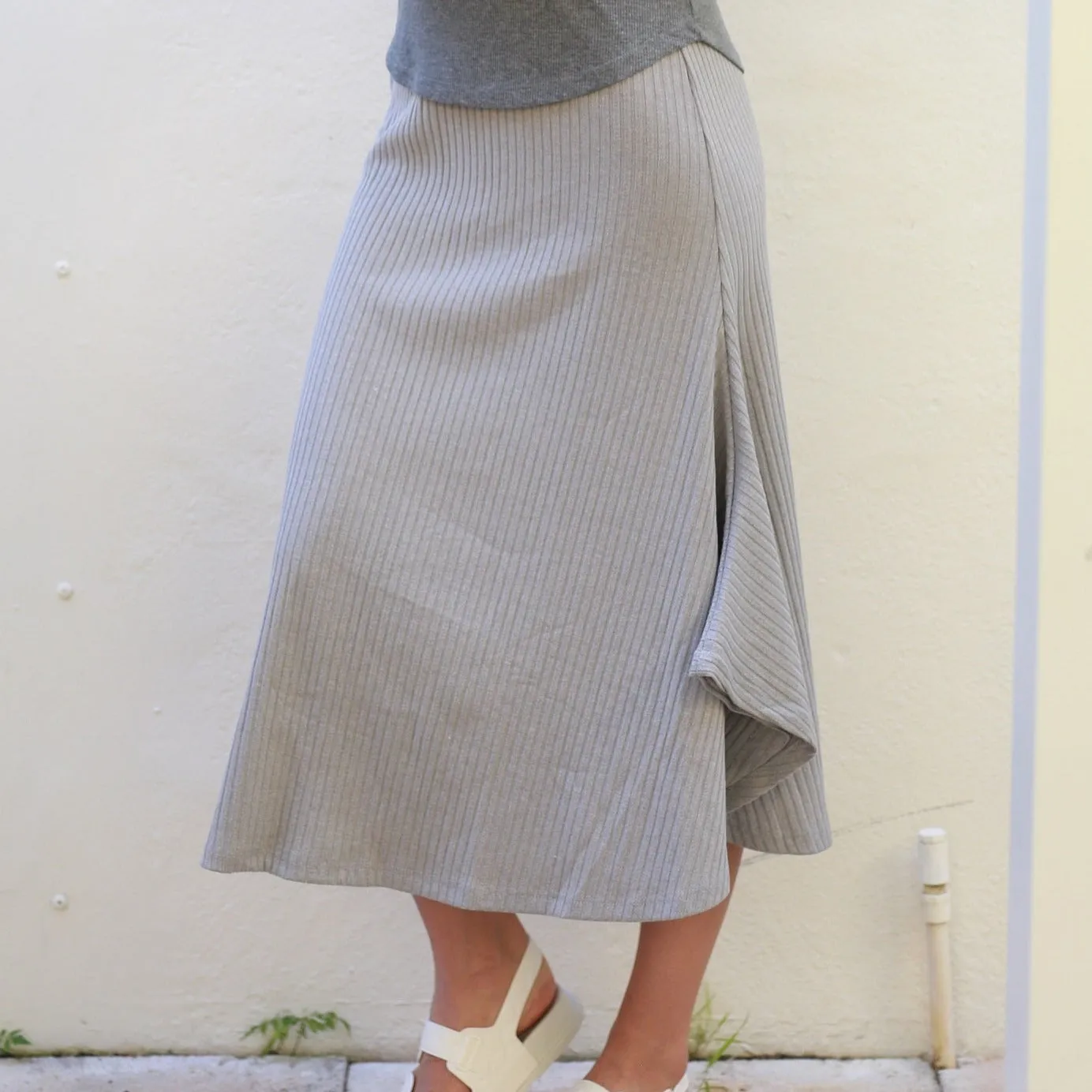 Ribbed Wing Skirt | Grey [Final Sale]